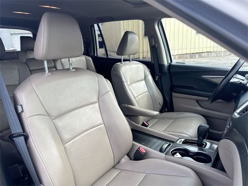 Used 2018 Honda Pilot EX-L image 30
