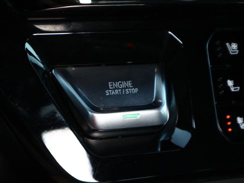 Used 2024 GMC Sierra 1500 AT4 w/ Technology Package image 20