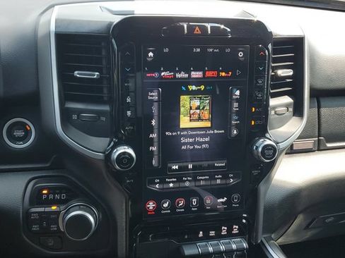 Used 2020 RAM 1500 Big Horn AWD/4WD image 28