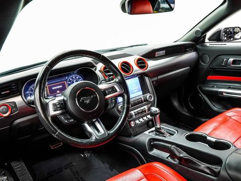 Used 2019 Ford Mustang Premium w/ Equipment Group 201A RWD image 5