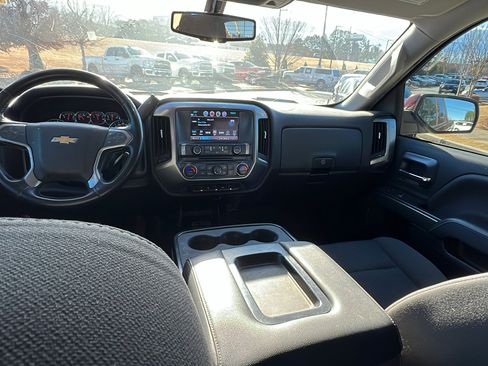 Used 2019 Chevrolet Silverado 1500 LT w/ Texas Edition image 27