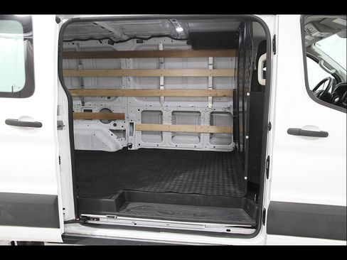 Used 2025 Ford Transit 250 Low Roof w/ Exterior Upgrade Package RWD image 15