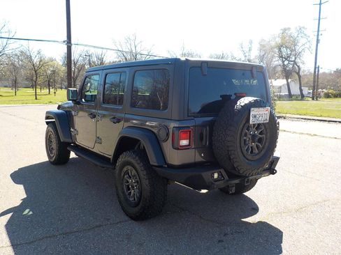 Used 2020 Jeep Wrangler Unlimited Sport S image 7