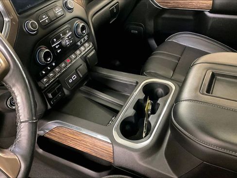 Used 2019 Chevrolet Silverado 1500 High Country w/ Safety Package II image 19