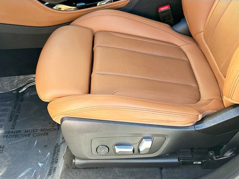 Certified 2023 BMW X4 xDrive30i w/ Premium Package image 19