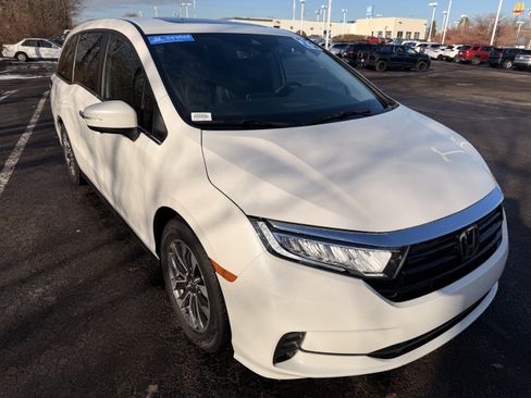 Certified 2023 Honda Odyssey EX-L image 1