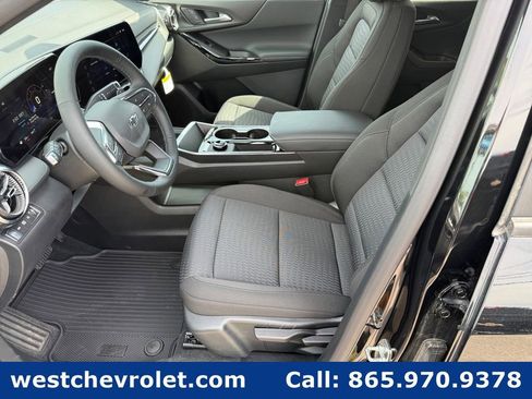New 2026 Chevrolet Equinox LT w/ Midnight Edition AWD/4WD image 10