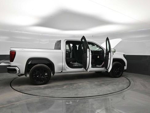 New 2026 GMC Sierra 1500 Elevation AWD/4WD image 39
