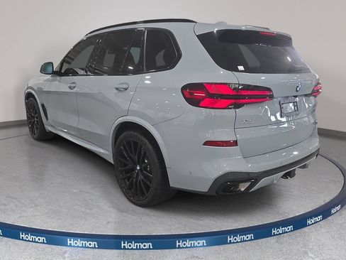 Certified 2024 BMW X5 sDrive40i w/ M Sport Package RWD image 8