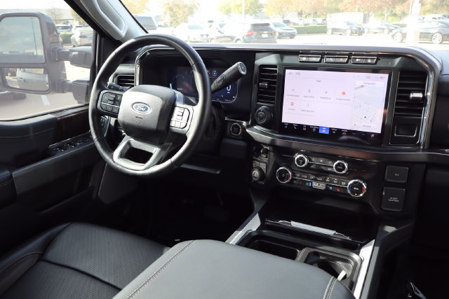 Used 2024 Ford F250 Lariat w/ Lariat Ultimate Package AWD/4WD image 14