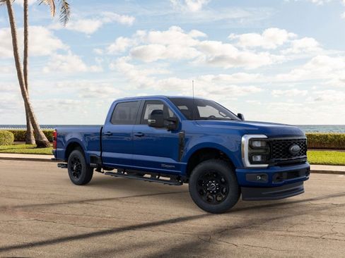 New 2026 Ford F250 Lariat w/ Black Appearance Package image 7