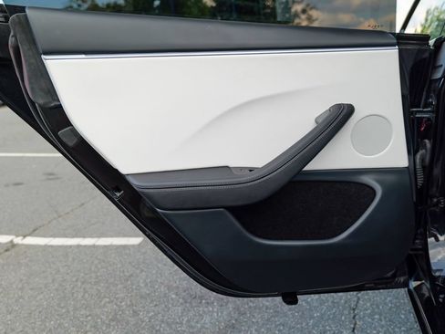 Used 2025 Tesla Model 3 RWD image 25