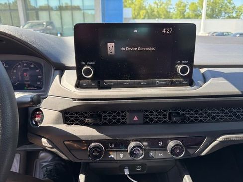 Used 2023 Honda Accord LX image 22