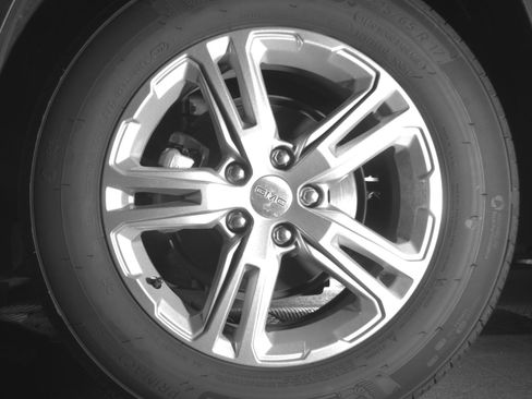 Used 2024 GMC Terrain SLE FWD image 14