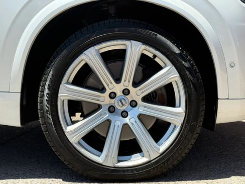 Used 2017 Volvo XC90 T8 Inscription w/ Luxury Package AWD/4WD image 26