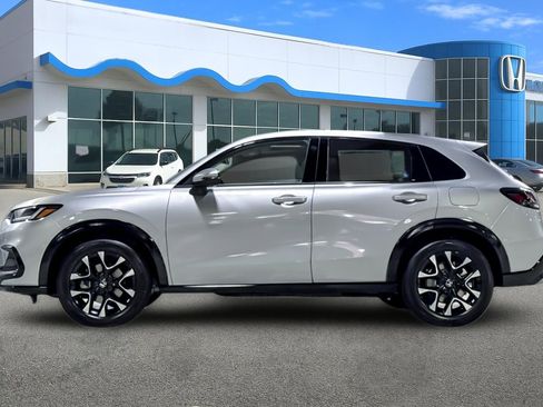 New 2026 Honda HR-V EX-L image 2