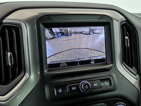 Certified 2025 Chevrolet Silverado 1500 Custom AWD/4WD image 22