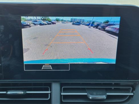 Used 2026 Chevrolet Trax RS w/ Driver Confidence Package FWD image 30