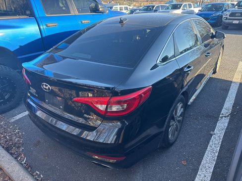 Used 2017 Hyundai Sonata Sport w/ Value Edition Package 02 image 4