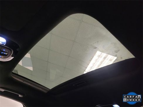 Used 2024 Hyundai Palisade Calligraphy image 18