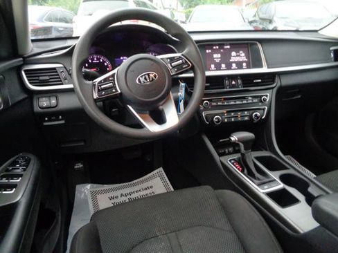 Used 2020 Kia Optima LX FWD image 8