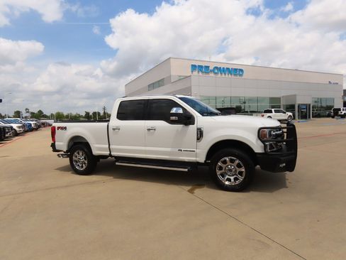 Used 2022 Ford F250 Lariat w/ Lariat Ultimate Package AWD/4WD image 7