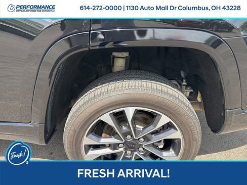 Used 2024 Jeep Grand Cherokee L Overland w/ Advanced Protech Group III image 11