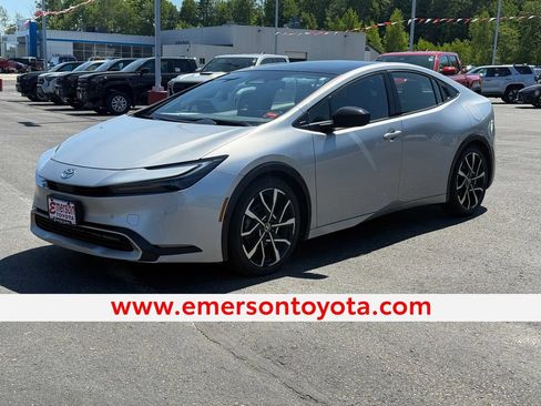 Certified 2023 Toyota Prius Prime Premium FWD image 1