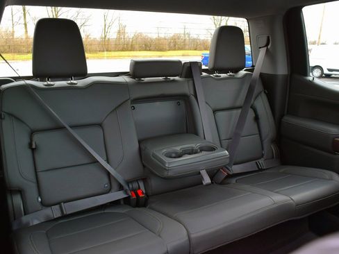 Used 2019 GMC Sierra 1500 SLT image 35