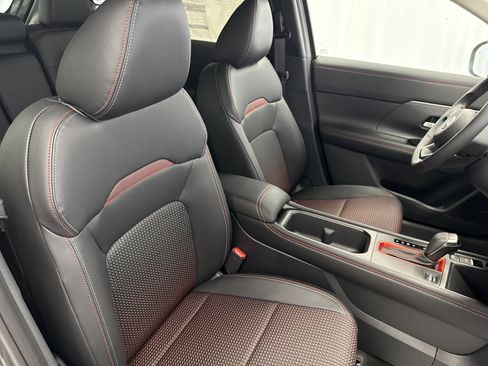 New 2026 Nissan Kicks SR image 13