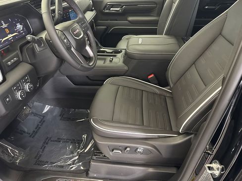 New 2026 GMC Sierra 2500 AT4X image 9