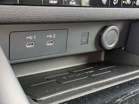 New 2026 Mitsubishi Outlander SE image 25