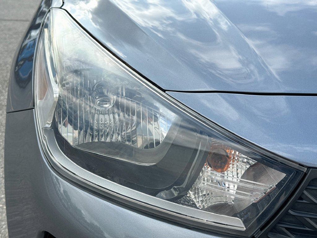 Used 2019 Kia Rio S FWD image 34