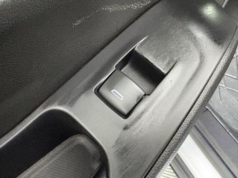 Used 2023 Chevrolet Traverse RS w/ LPO, Floor Liner Package image 44