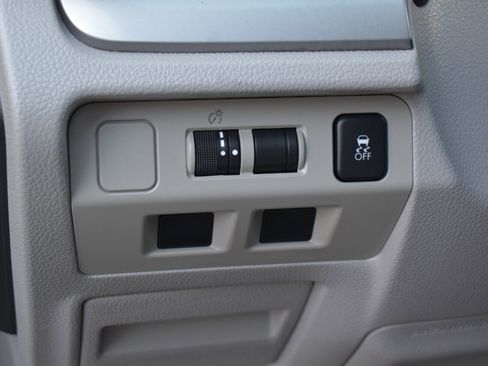 Used 2017 Subaru Forester 2.5i Premium w/ Protection Package #1 image 16