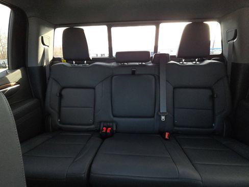 New 2026 Chevrolet Silverado 1500 LT Trail Boss w/ Convenience Package II image 26