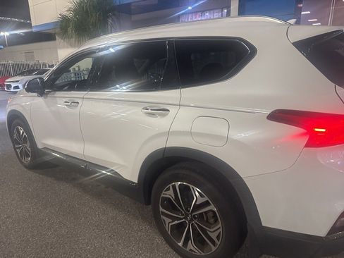 Used 2020 Hyundai Santa Fe Limited image 6