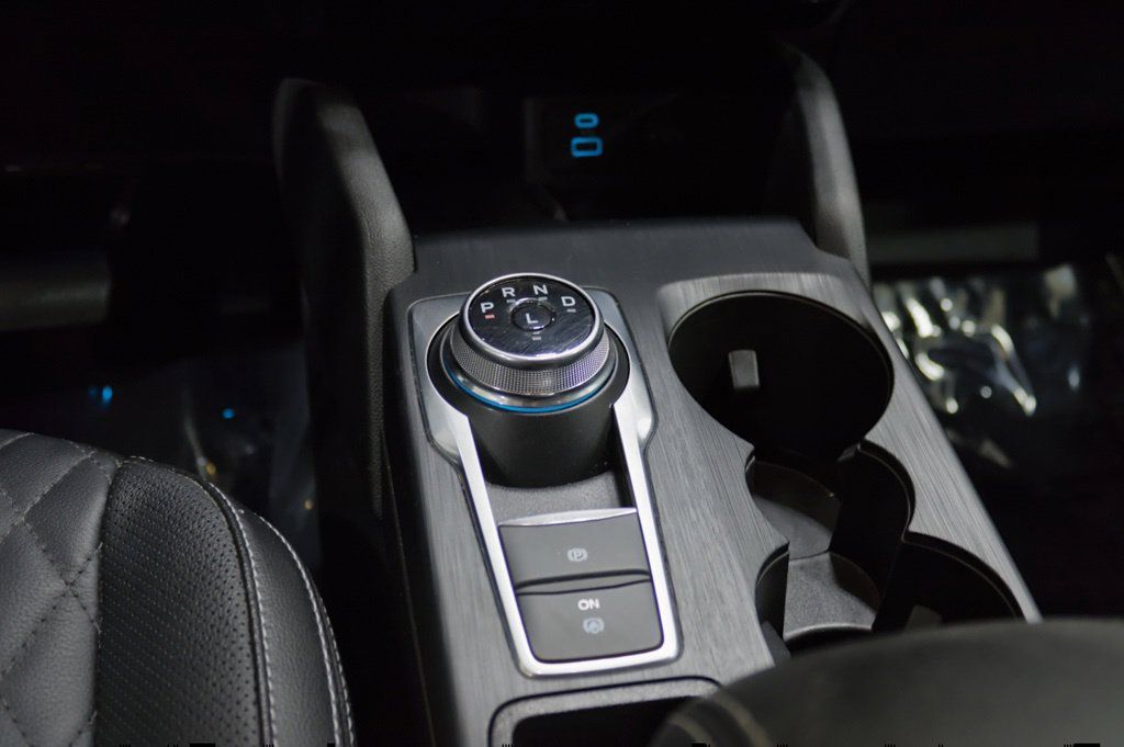 Used 2023 Ford Escape SE w/ PHEV Premium Package FWD image 26
