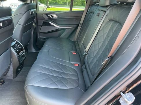 Used 2026 BMW X5 xDrive40i w/ M Sport Package AWD/4WD image 7
