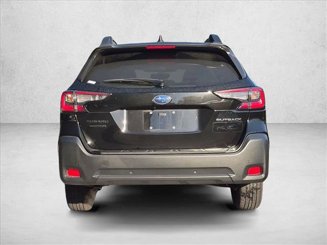 Used 2023 Subaru Outback Onyx Edition AWD/4WD image 6