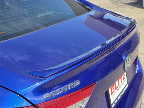 Used 2018 Honda Accord Sport image 36