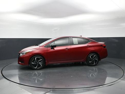 Used 2025 Nissan Versa SR w/ Trunk Package FWD image 3