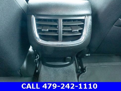 Used 2024 Chevrolet Malibu LT image 32