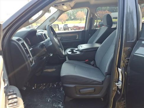 Used 2024 RAM 1500 Classic SLT image 13