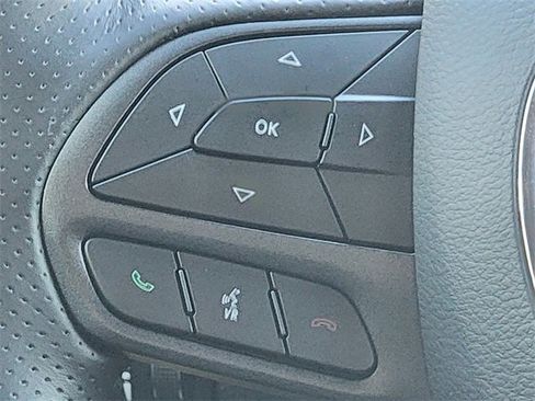 Certified 2025 Dodge Durango GT w/ Blacktop Package image 34