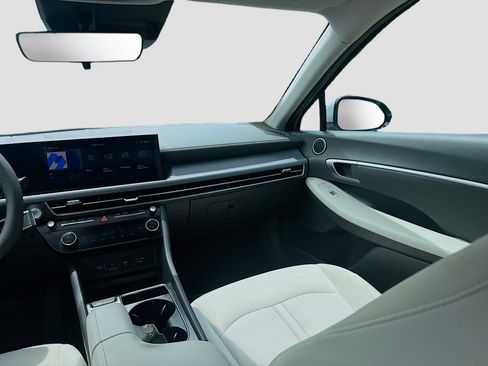 Used 2025 Hyundai Sonata SEL image 21