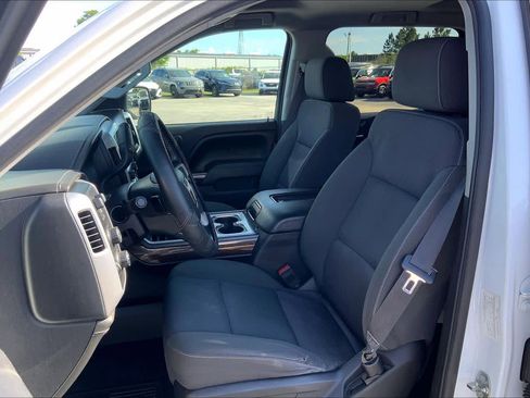 Used 2016 GMC Sierra 1500 SLE w/ Suspension Package, Off-Road image 8