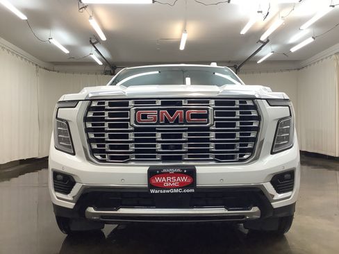 Used 2025 GMC Yukon Denali image 12