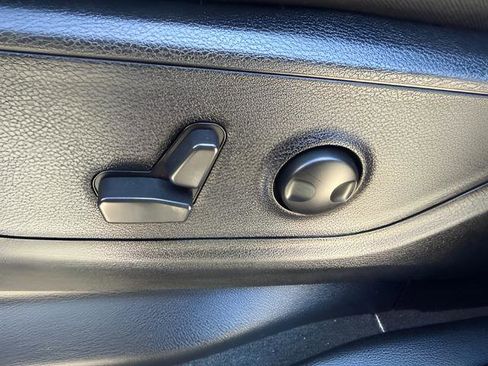 Used 2022 RAM 1500 Big Horn AWD/4WD image 22