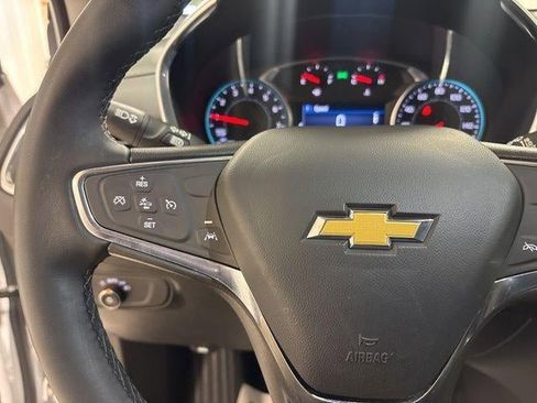 Used 2024 Chevrolet Equinox LT image 8